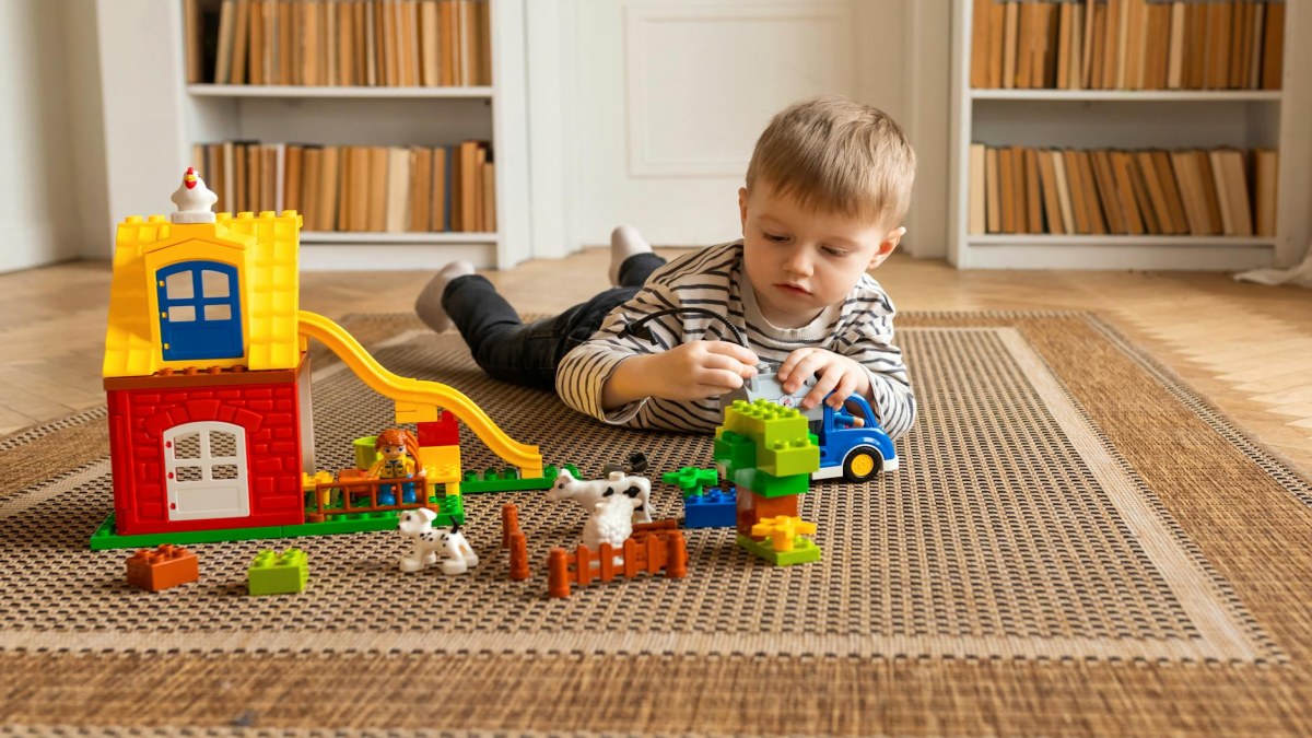 Çocuk Gelişiminde Oyun Terapi Yöntemleri ve Faydaları