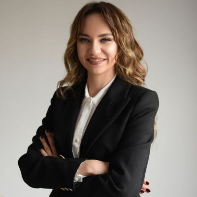 Dyt. İpek Akansu - Diyetisyen - Adana