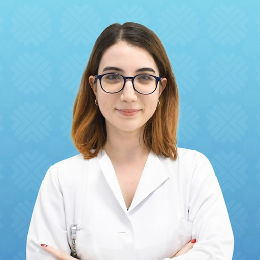 Dr. Ceren Ergin - Ağız Yüz Ve Çene Cerrahisi - İstanbul