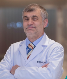 Dr. Ayhan Karakullukçu - Ağız Yüz Ve Çene Cerrahisi - İstanbul
