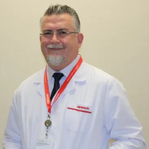 Dr. Kenan Demirbakan