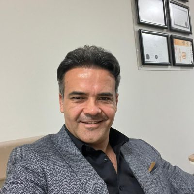 Uzm. Dr. Bekir Akkaya