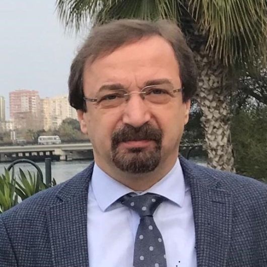 Prof. Dr. Engin Güney - Endokrinoloji Ve Metabolizma Hastalıkları