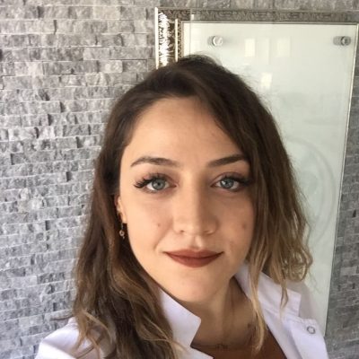 Dr. Dt. Hümeyra Namlı - Diş Hekimi - İzmir