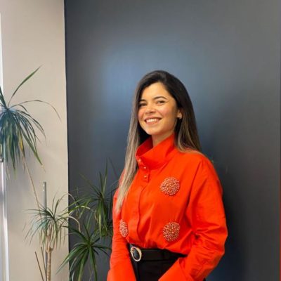 Uzm. Dt. Özge Söyleyici Alper