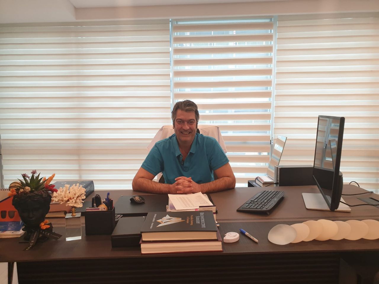 Op. Dr. Murat Tuna - Plastik Rekonstrüktif Ve Estetik Cerrahi