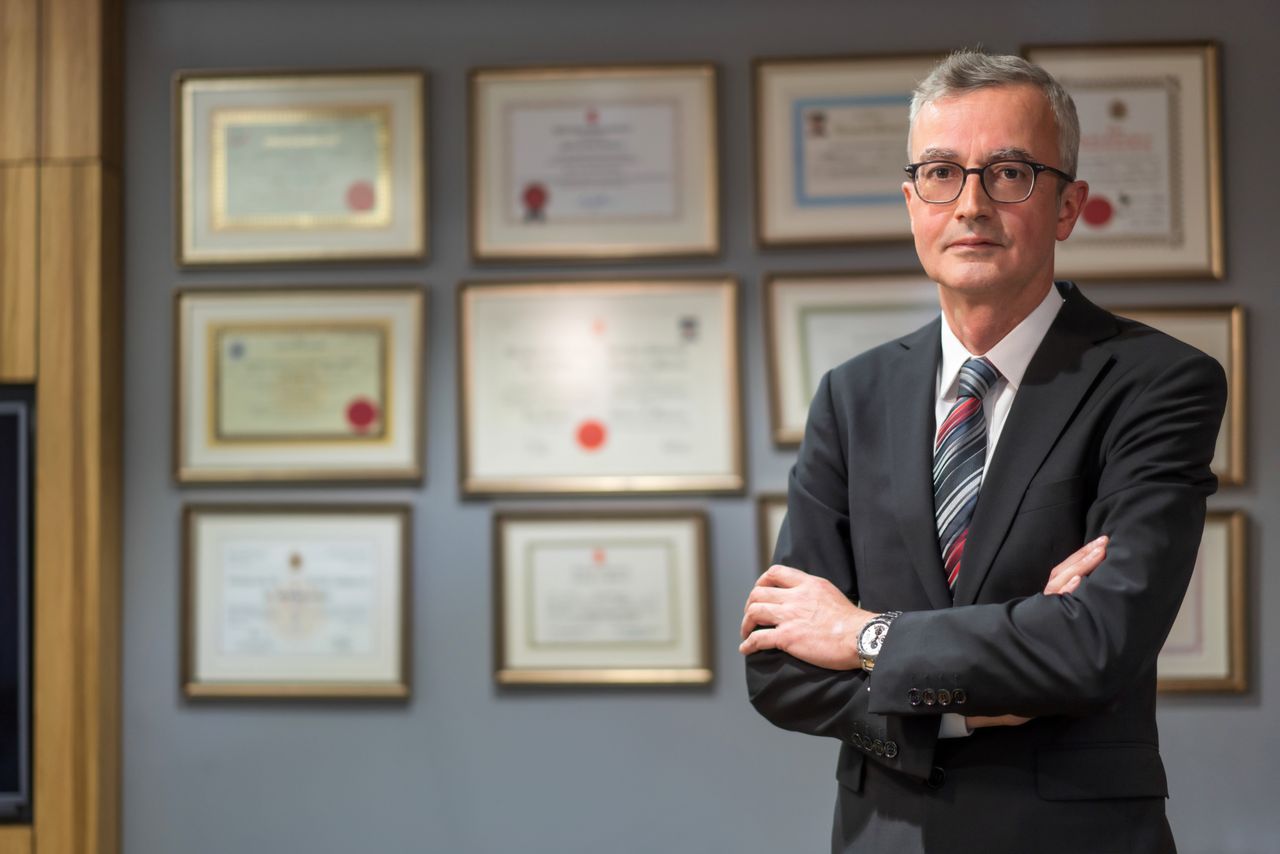Prof. Dr. A. Emre Aksu