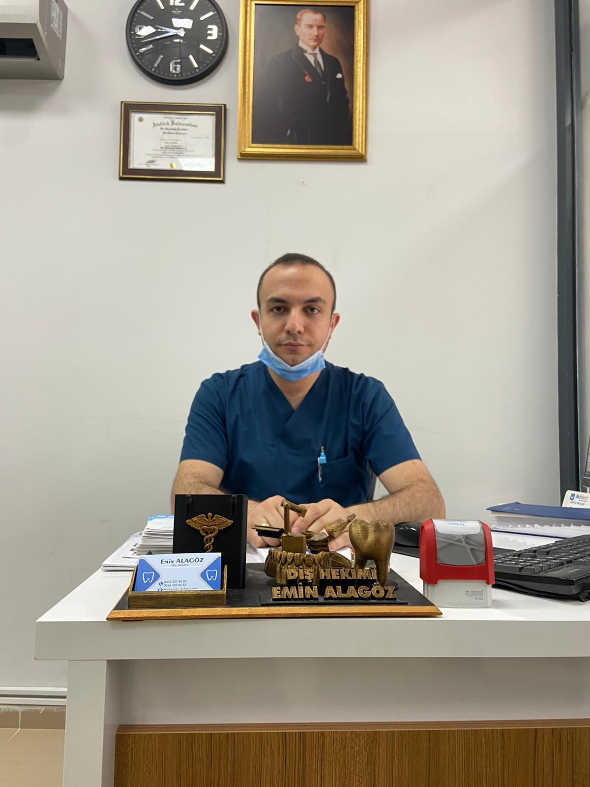 Dt. Emin Alagöz - Diş Hekimi