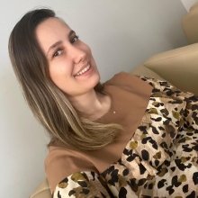 Dt. Ayşe Gizem Kayı - Diş Hekimi