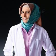 Dt. Fatma Geyik Baştürk - Diş Hekimi