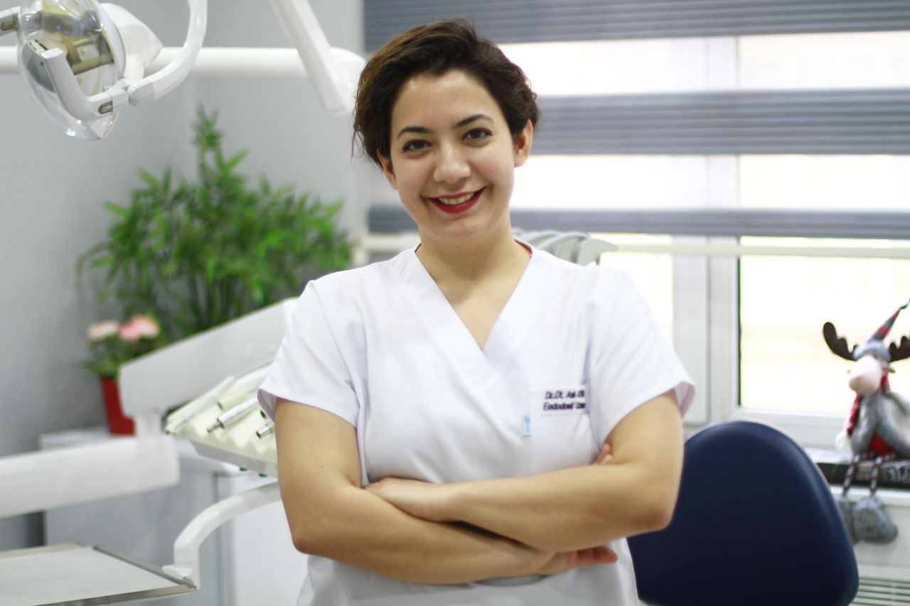 Dr. Dt. Saime Aslı Kahraman - Endodonti
