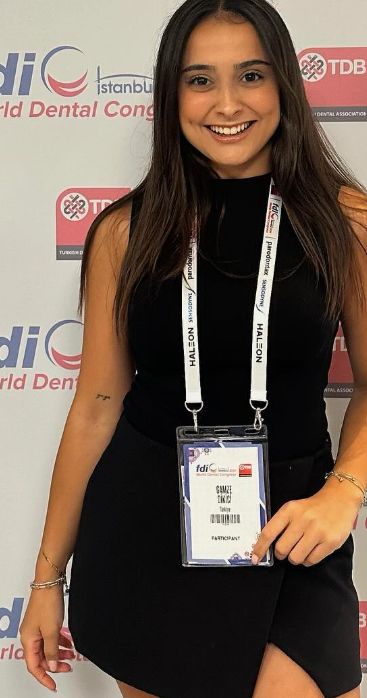 Dt. Gamze Dikici - Diş Hekimi