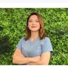 Dt. İrem Ünal - Diş Hekimi