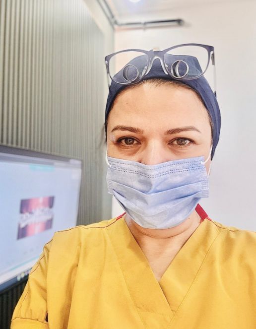 Dr. Dt. Esin Akan - Diş Hekimi