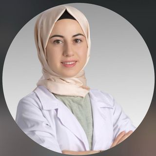 Dt. Lale İnci Karataş - Diş Hekimi