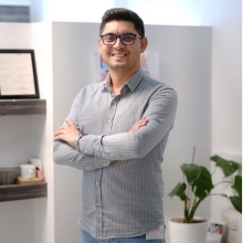 Op. Dr. Elnur Nurullayev - Çocuk Cerrahisi