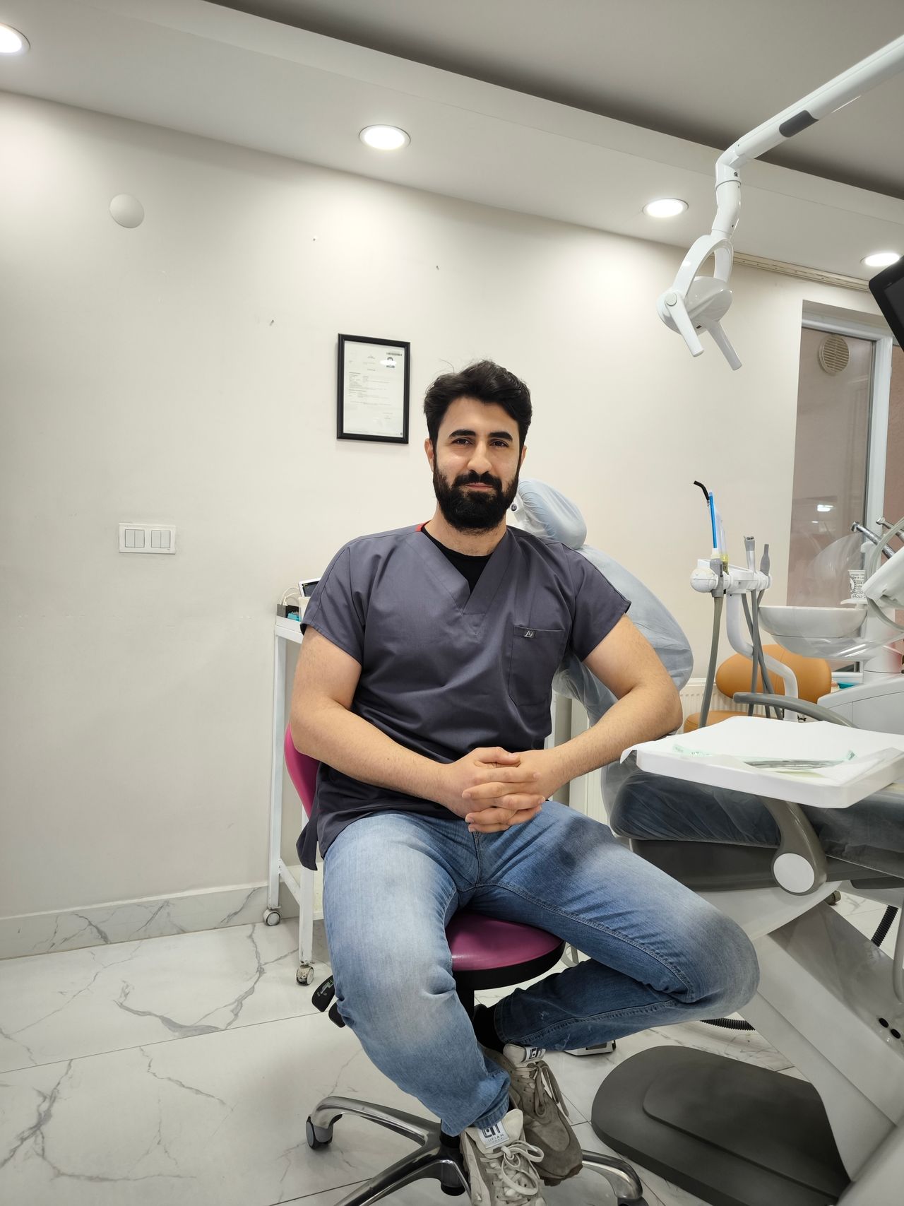 Dt. Bilal Atlam - Diş Hekimi