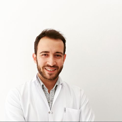 Dt. Yusuf Derin - Diş Hekimi