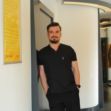 Dt. Egemen Özdemir - Diş Hekimi