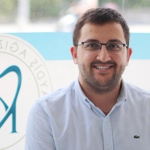 Dt. Koray Pişgin - Diş Hekimi