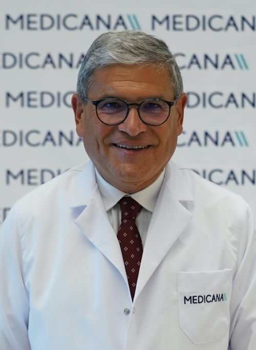 Prof. Dr. Suat Büket - Kalp Ve Damar Cerrahisi