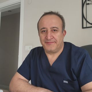Prof. Dr. Erdem Ali Özkısacık - Kalp Ve Damar Cerrahisi