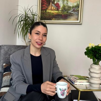 Kl. Psk. Esra Muz - Psikoloji - İstanbul