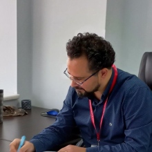 Op. Dr. Uğur Öztürk