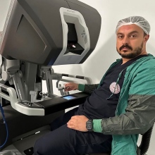 Doç. Dr. Onur Karslı