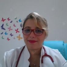 Uzm. Dr. Ayça Esra Akkaya Kuybulu - Diş Hekimi - Antalya