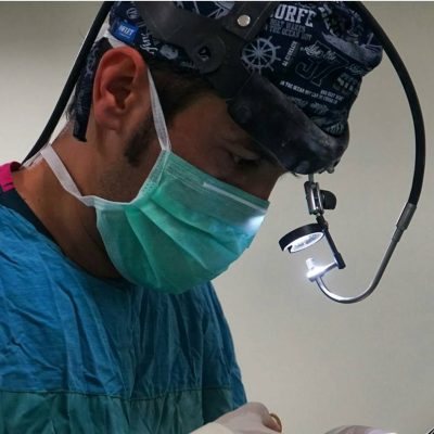 Op. Dr. Vasfi Çelik
