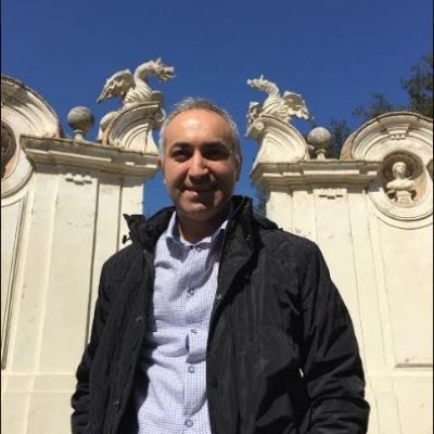 Op. Dr. Suat Karataş