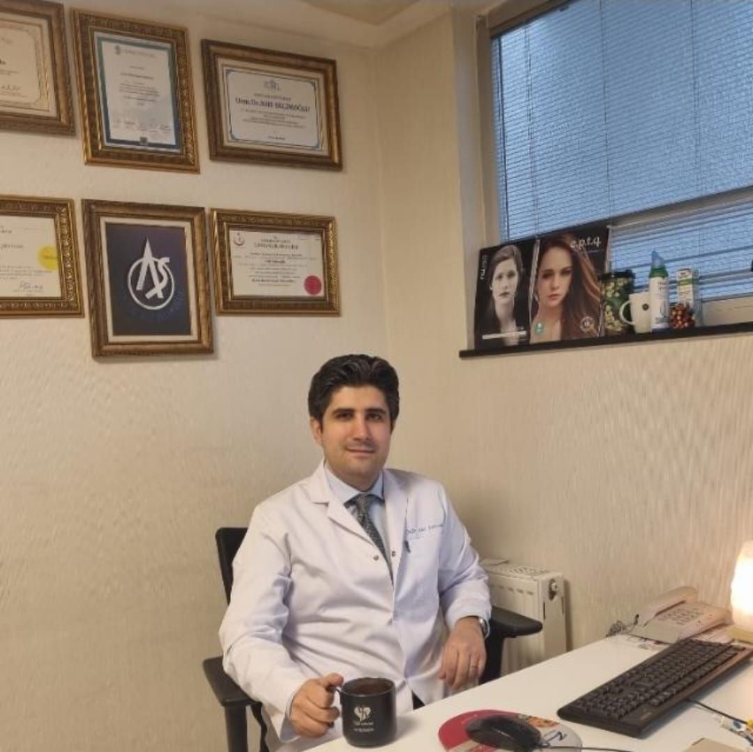 Op. Dr. Asif Selimoğlu