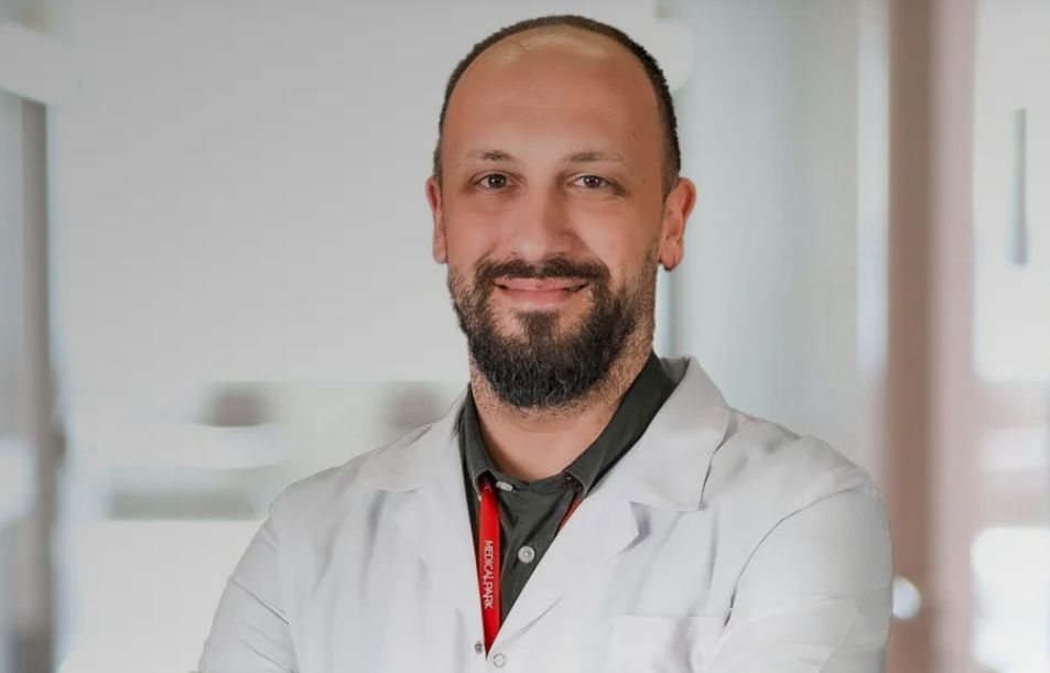 Uzm. Dr. Mert Aker - Kardiyoloji - Ankara