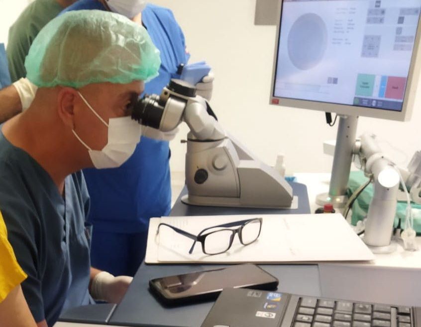 Op. Dr. Gökhan Emre