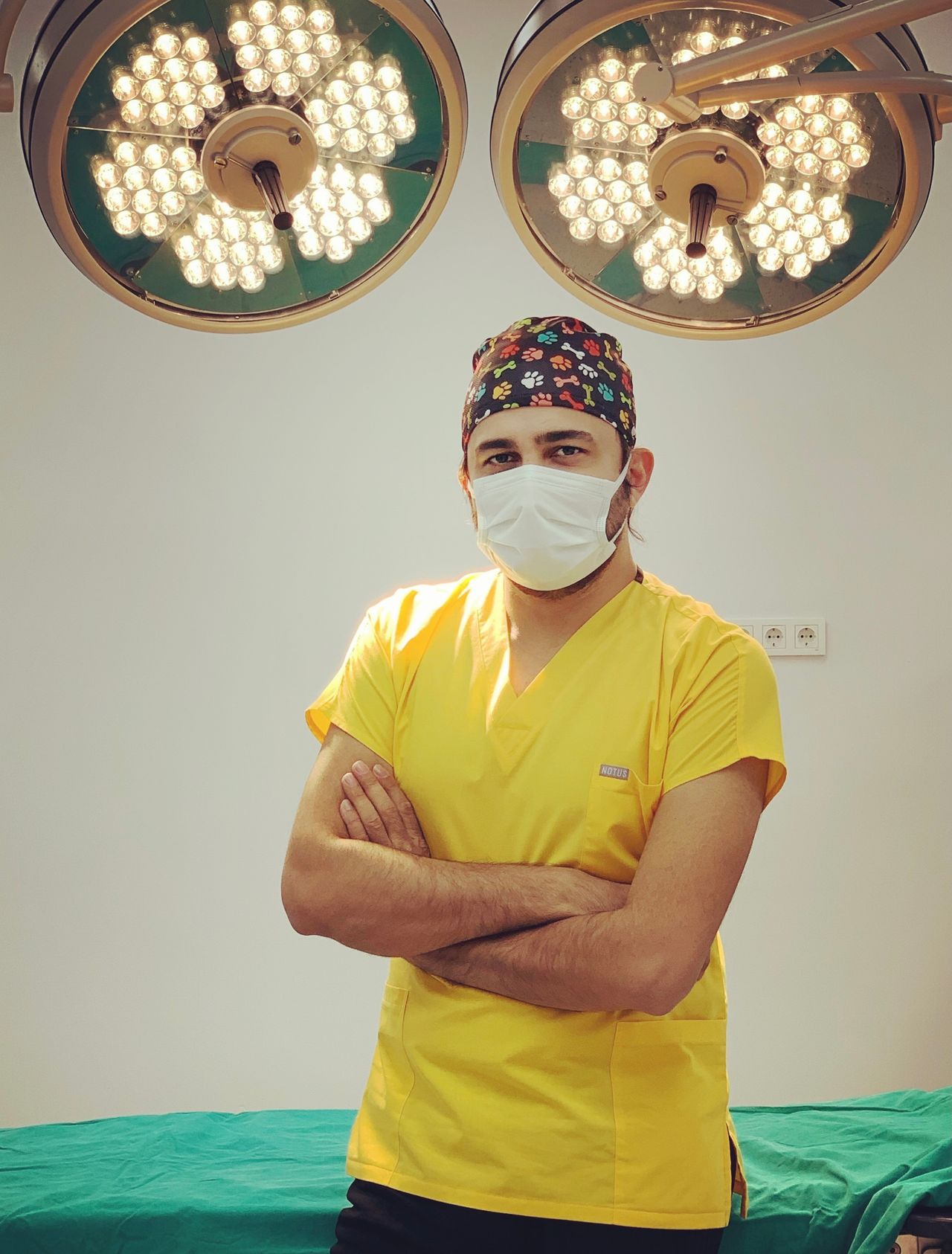 Op. Dr. Emrah Tekdemir