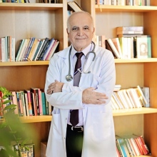 Prof. Dr. Muhsin Akbaba - Dermatoloji - İstanbul