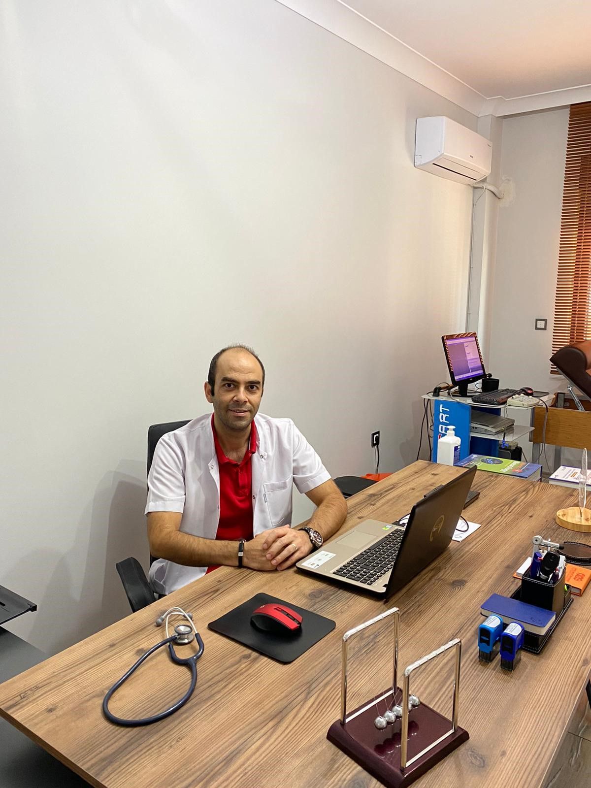 Uzm. Dr. Aydın Kaya