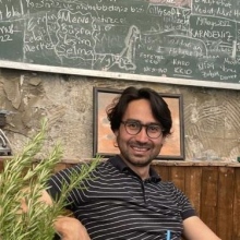 Uzm. Dr. Kambiz Moheb
