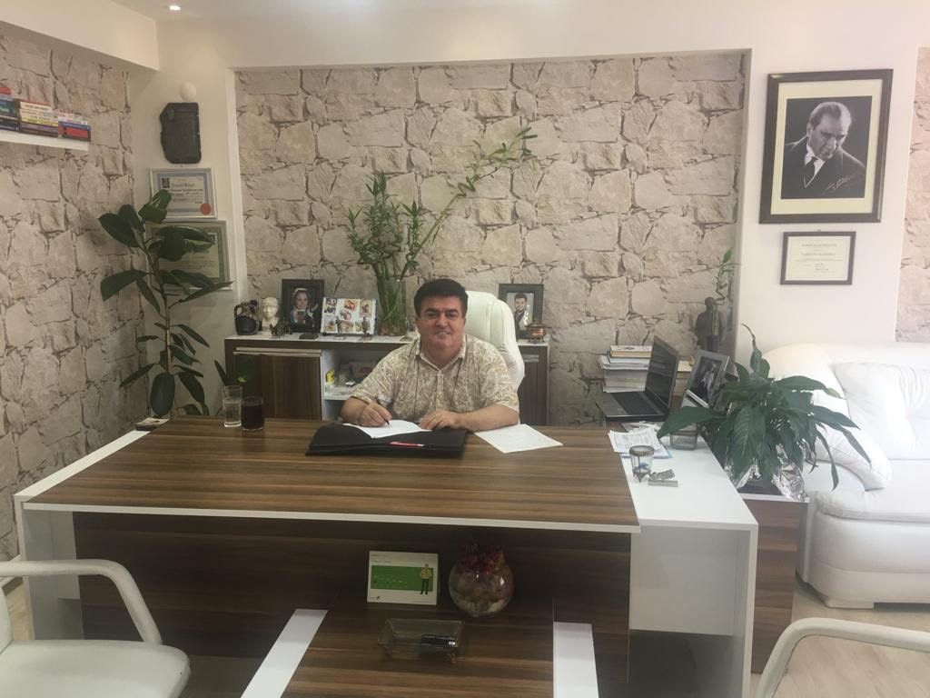 Uzm. Dr. Fahrettin Ülkeroğlu