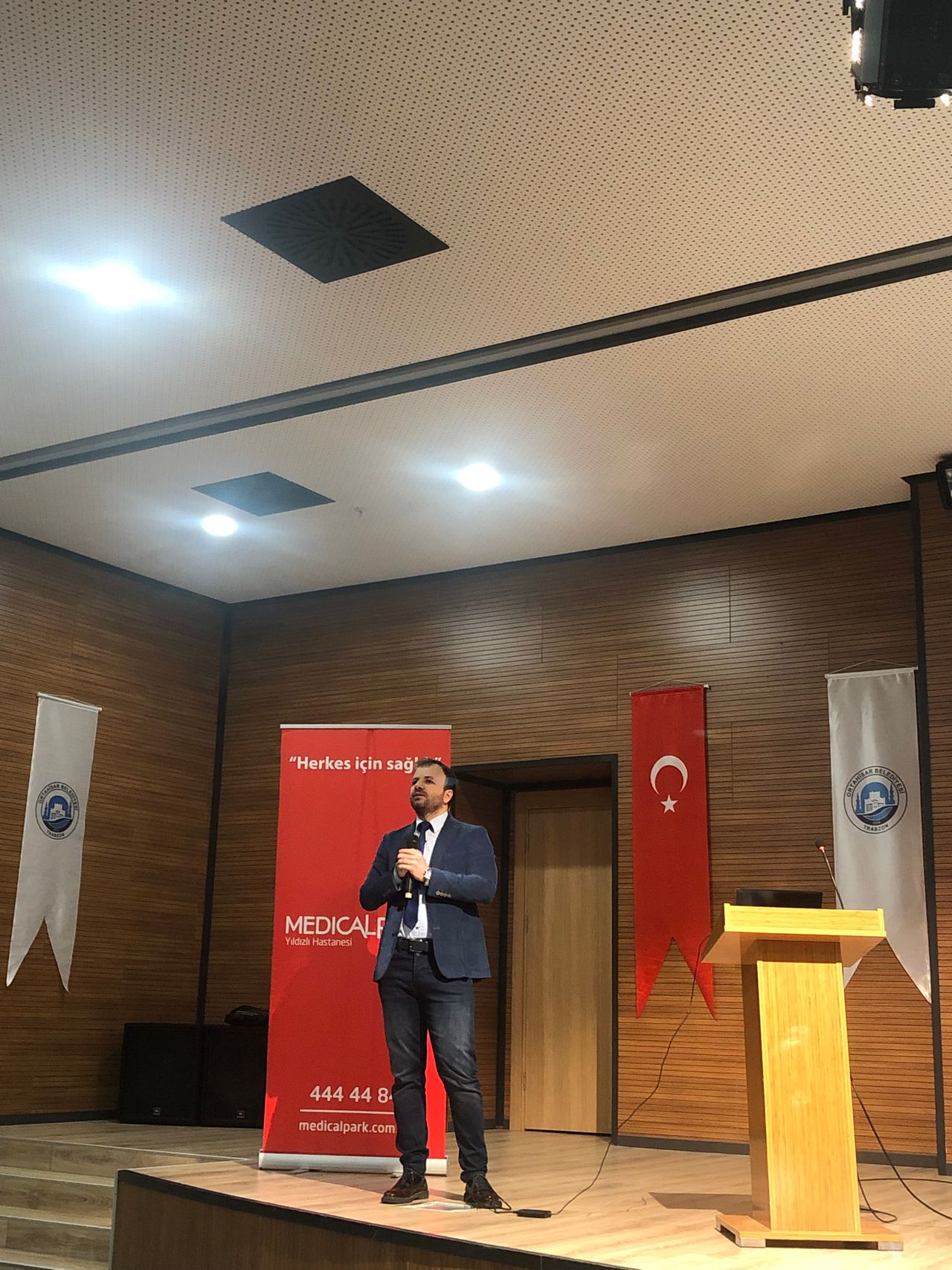 Dr. Öğr. Üyesi Kadir Göde